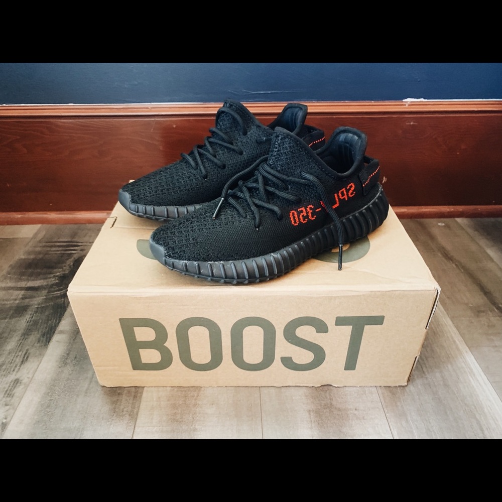 Yeezy 350 V2